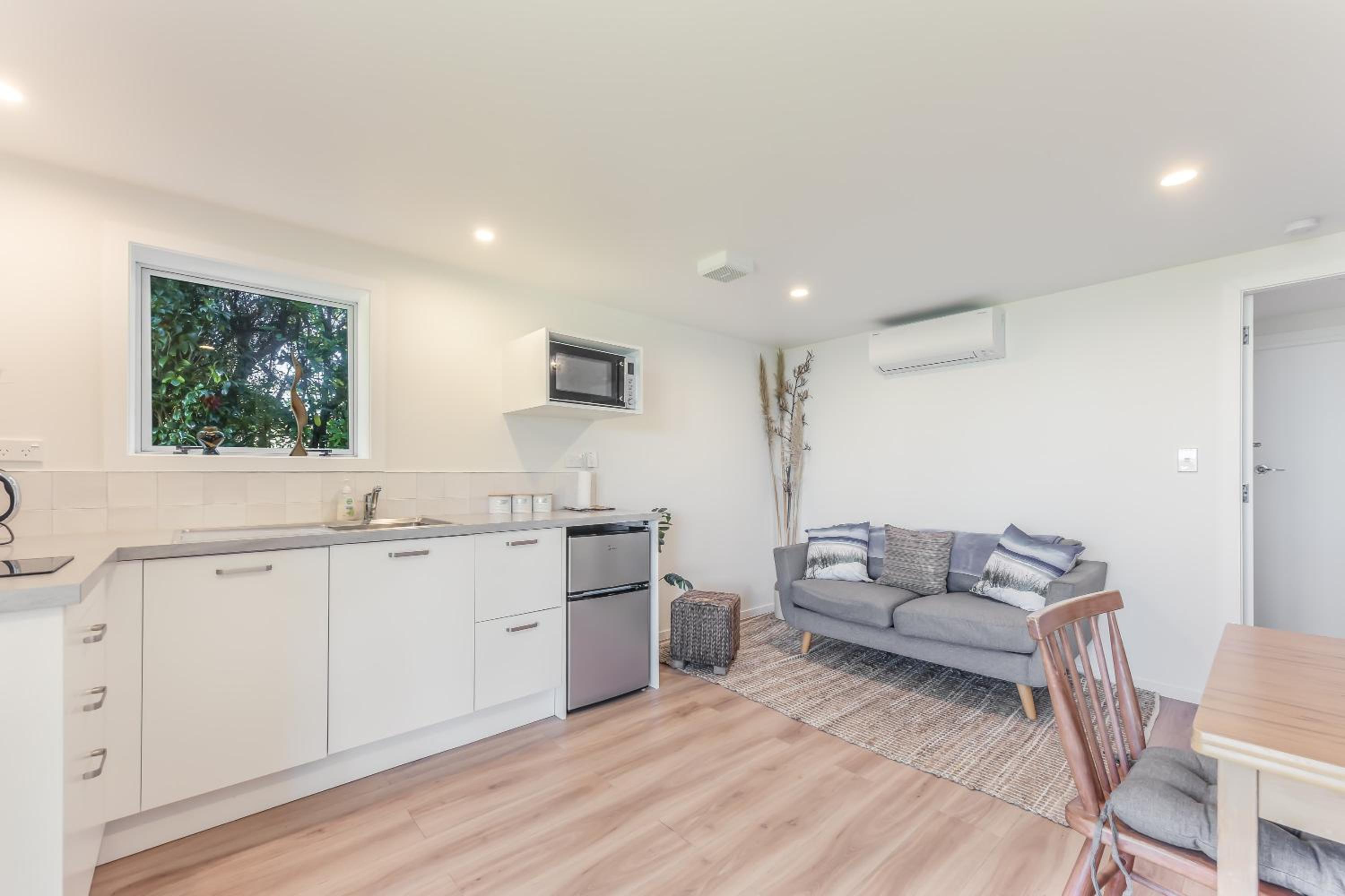 Beachfront Sanctuary - Parapara Holiday Home view 5