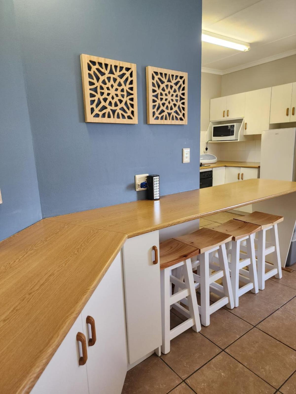 Muir Holiday Apartments view 3