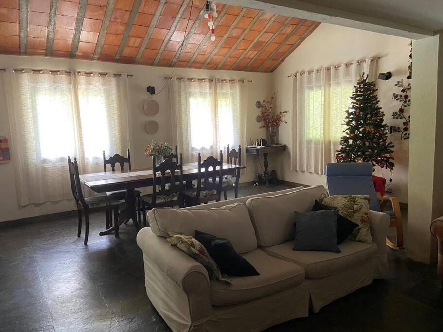 CasaMata - piscina, sauna, área gourmet, cachoeira
