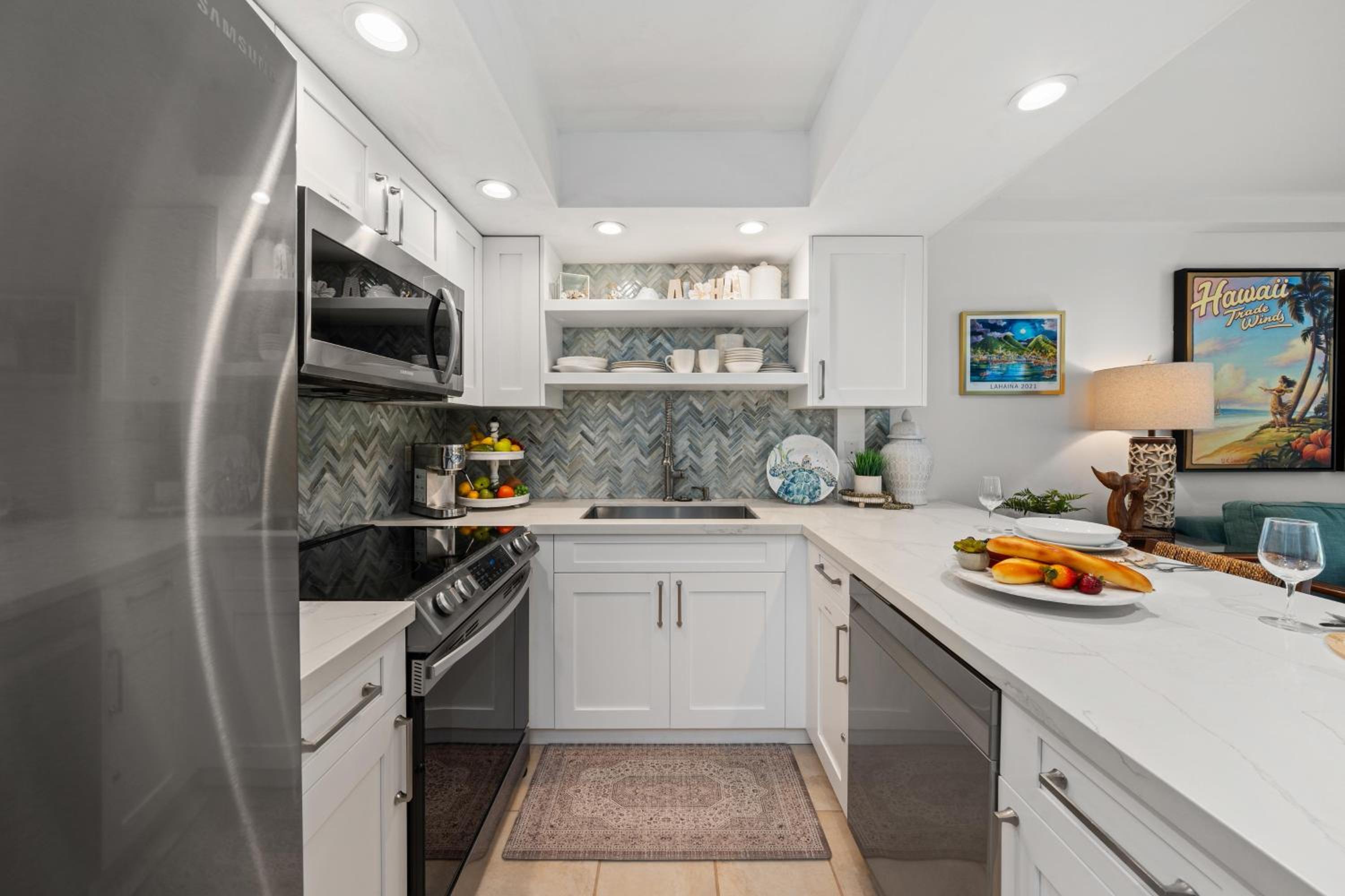 Papakea J106 · PK J106 Remodeled Condo w Ocean Views Pool AC