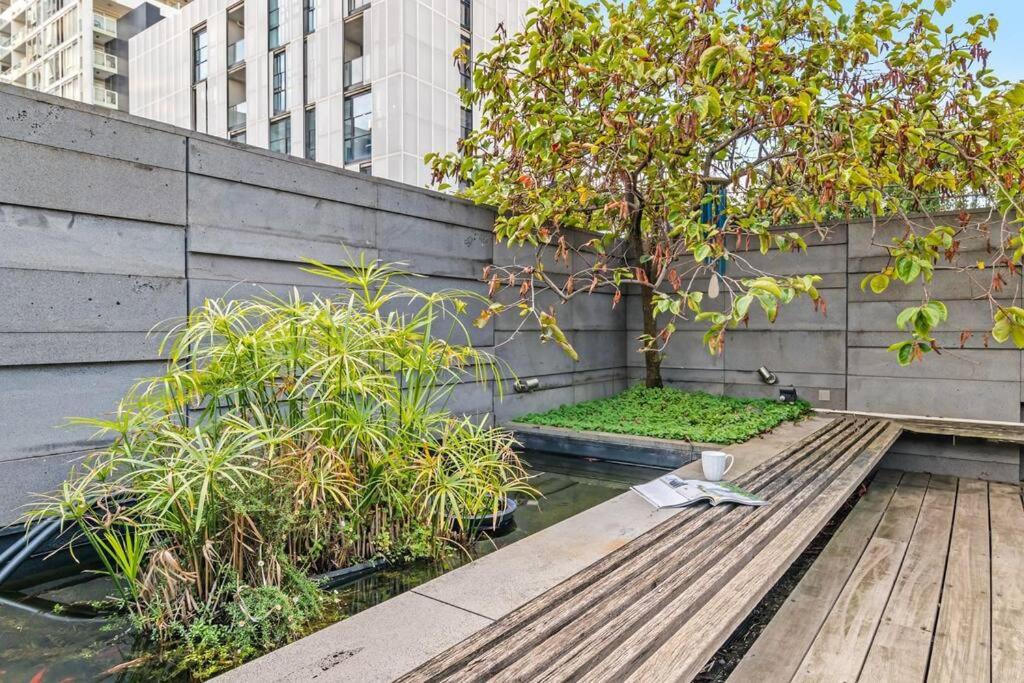 Truly Tremendous 4BR Tivoli Rd South Yarra