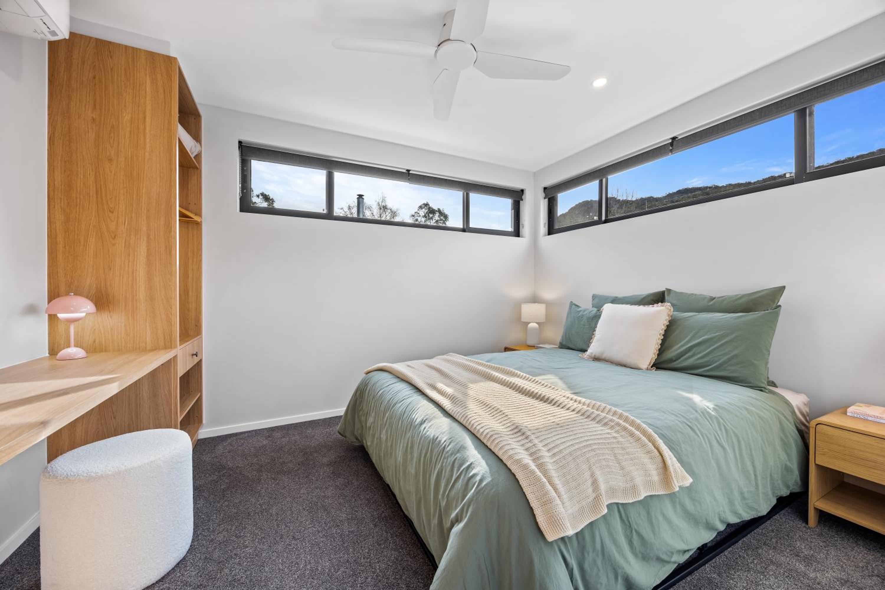 Small Scale Stays - Couples Retreats