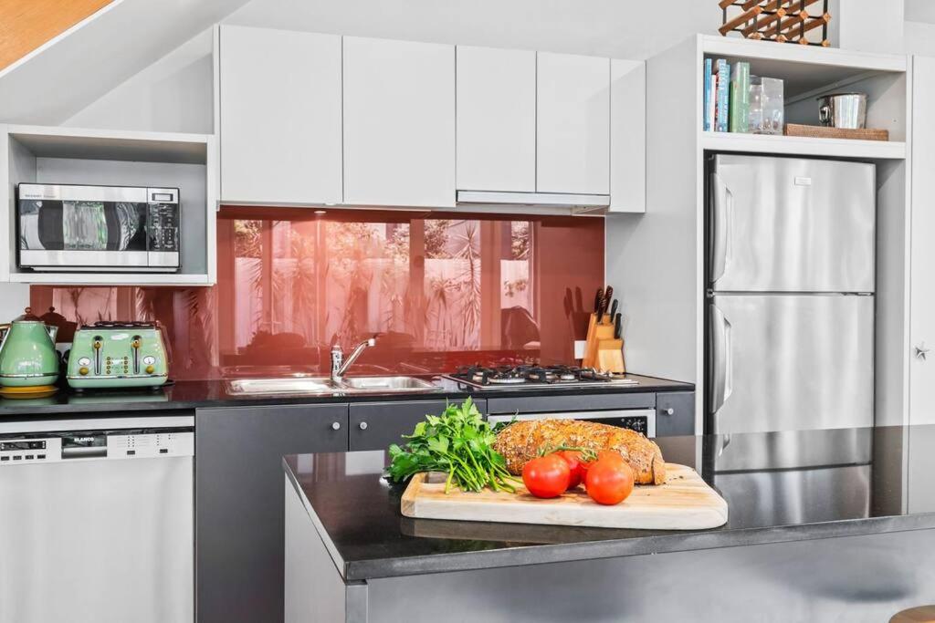 The Avenue The Place Terrific 4BR 2BTH Townhouse