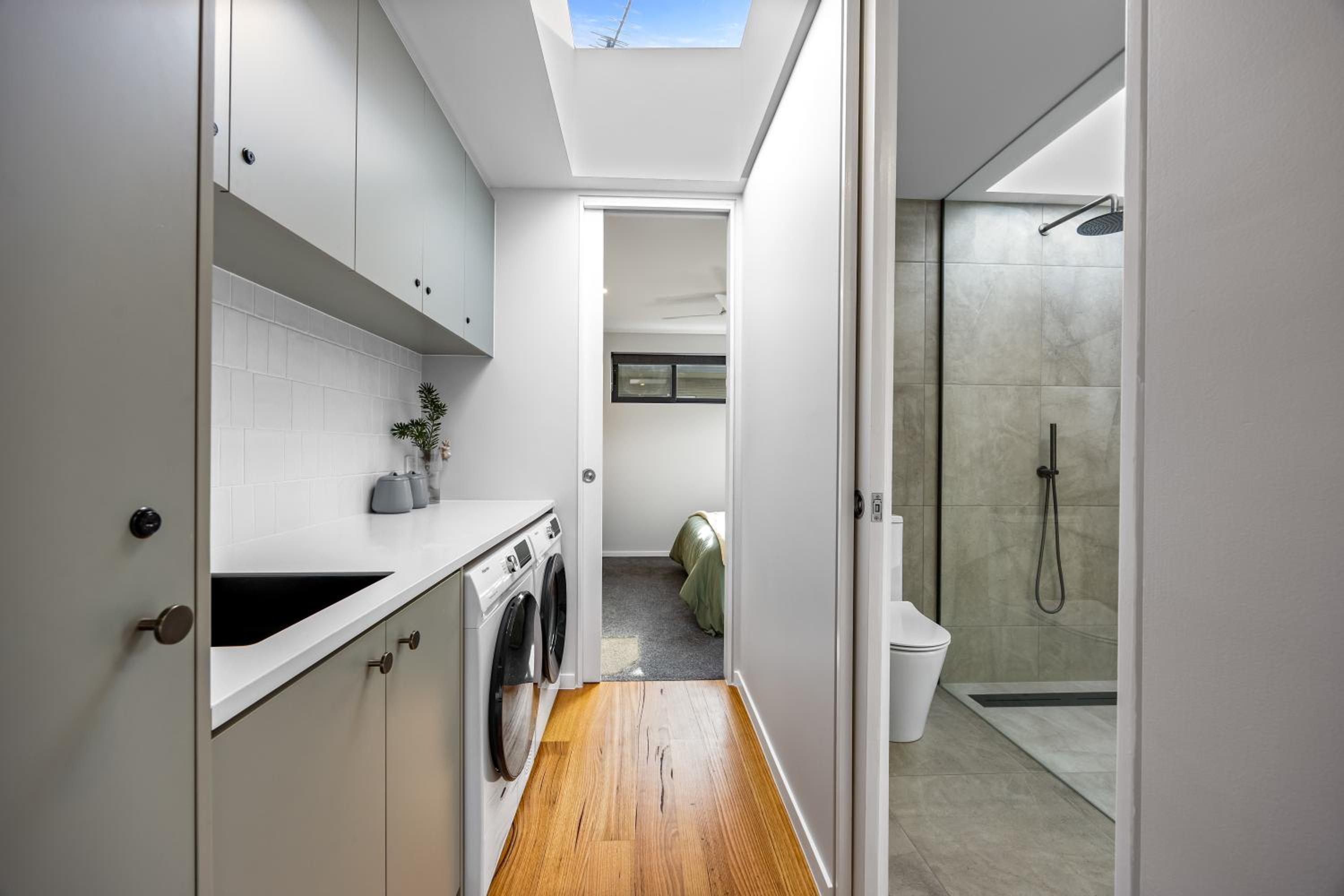 Small Scale Stays - Couples Retreats