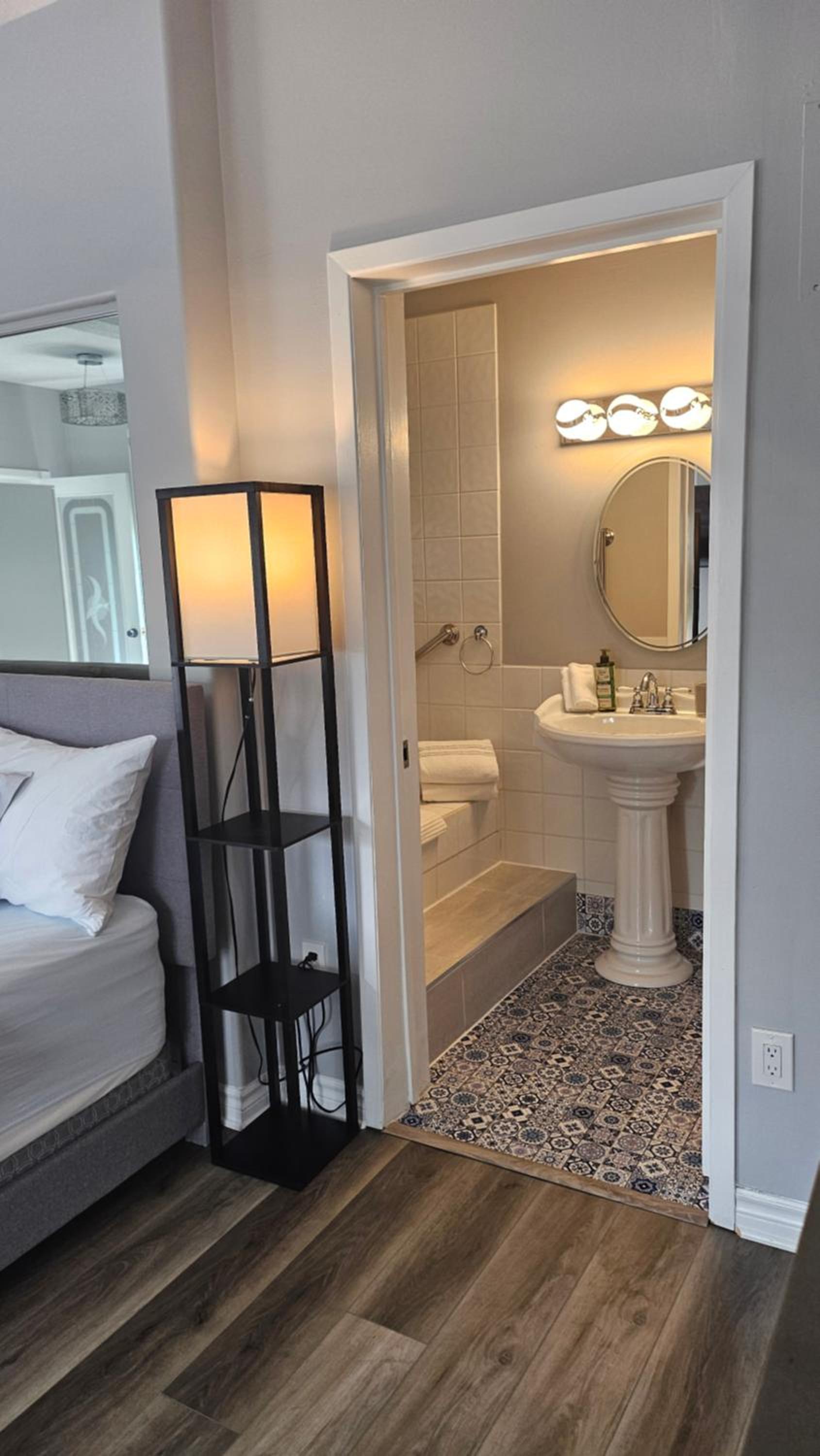 Serenity Inn
