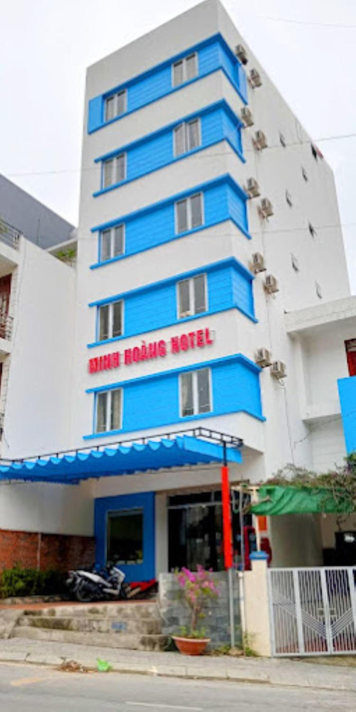 Minh Hoàng Hotel view 2