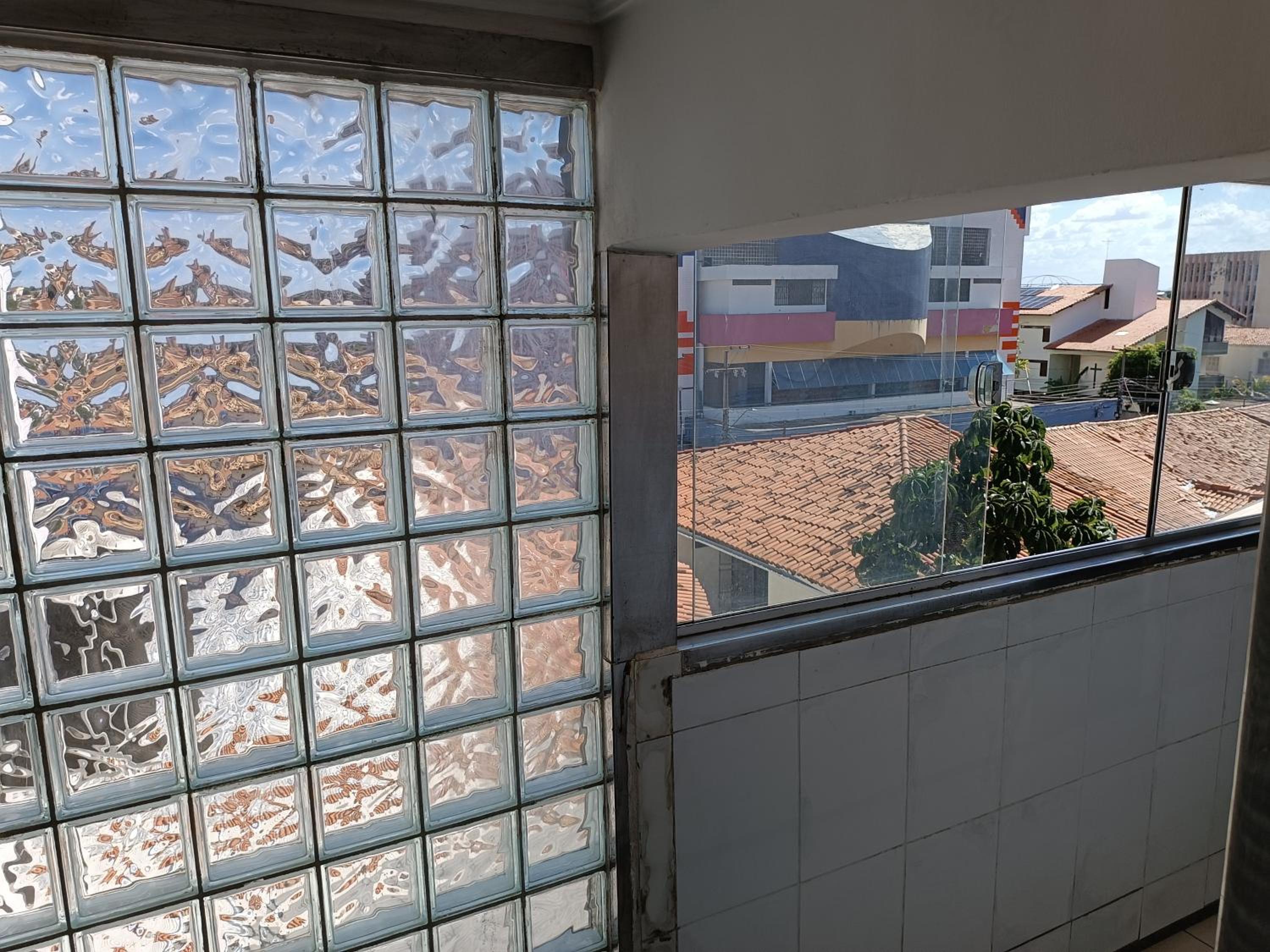 Centro hospitalar-1QUART0-034