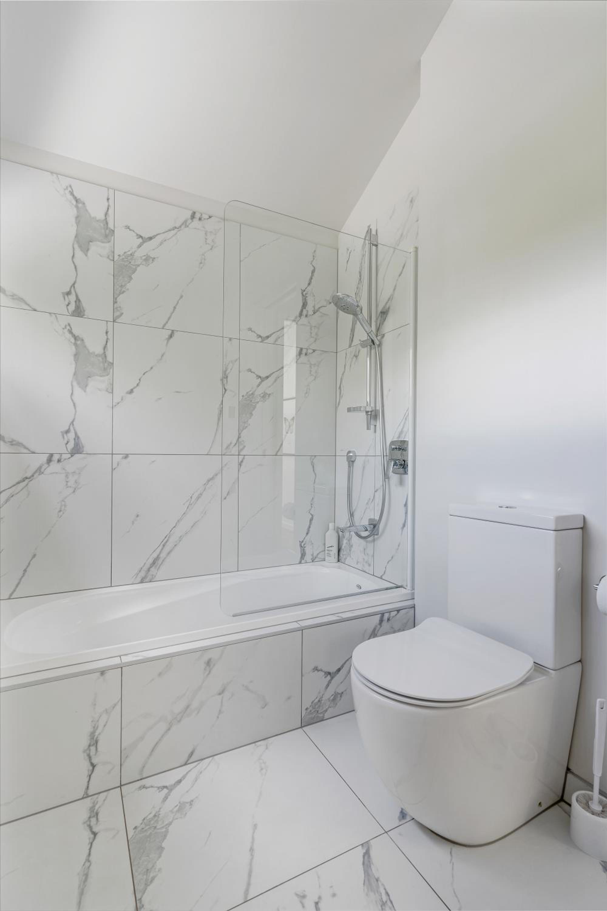 Apartments on Helwick