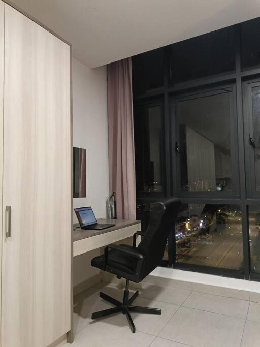 Cozy Studio near Mid Valley #StayNjoy