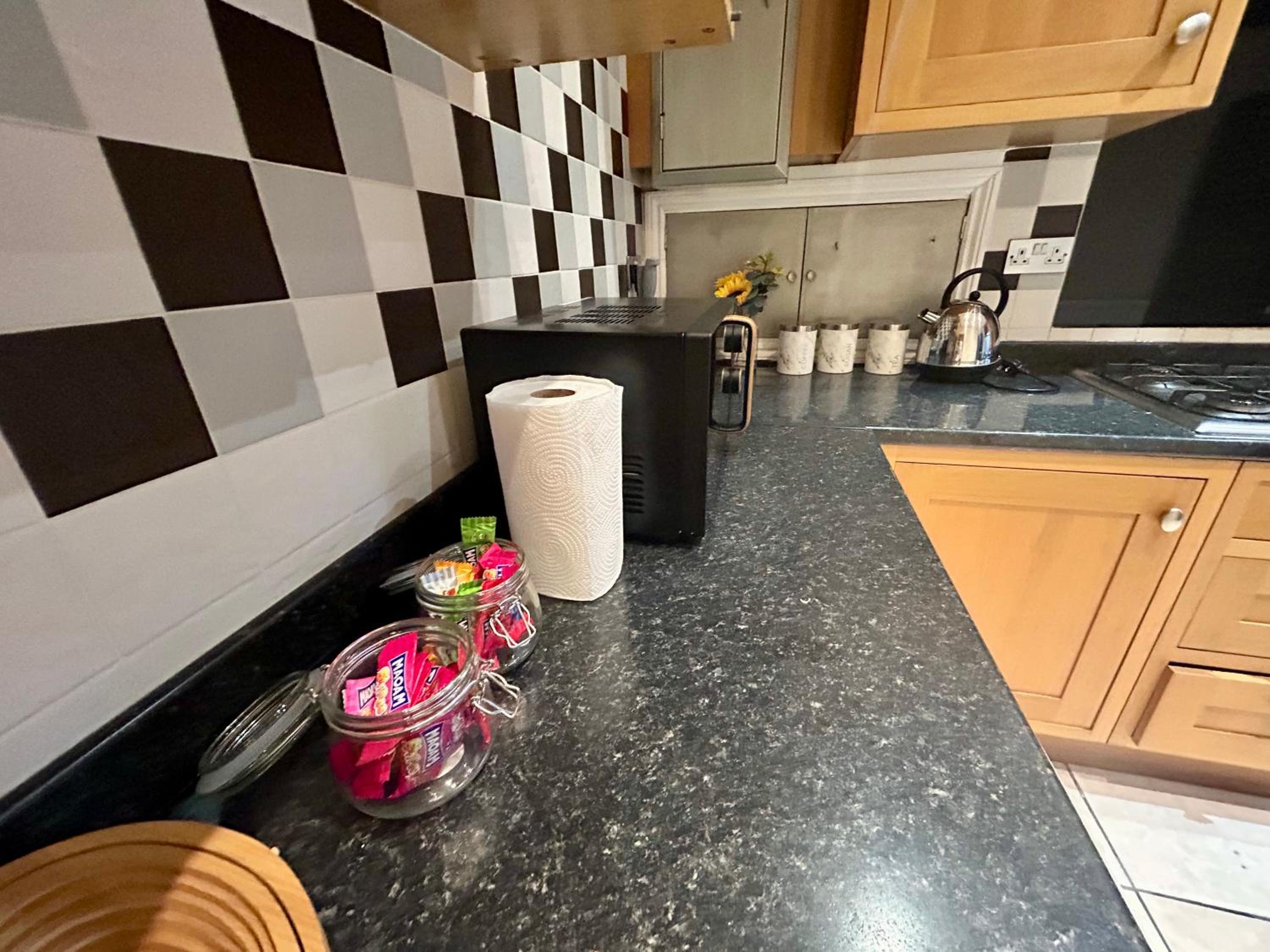 Charming 2 bedroom central London family home