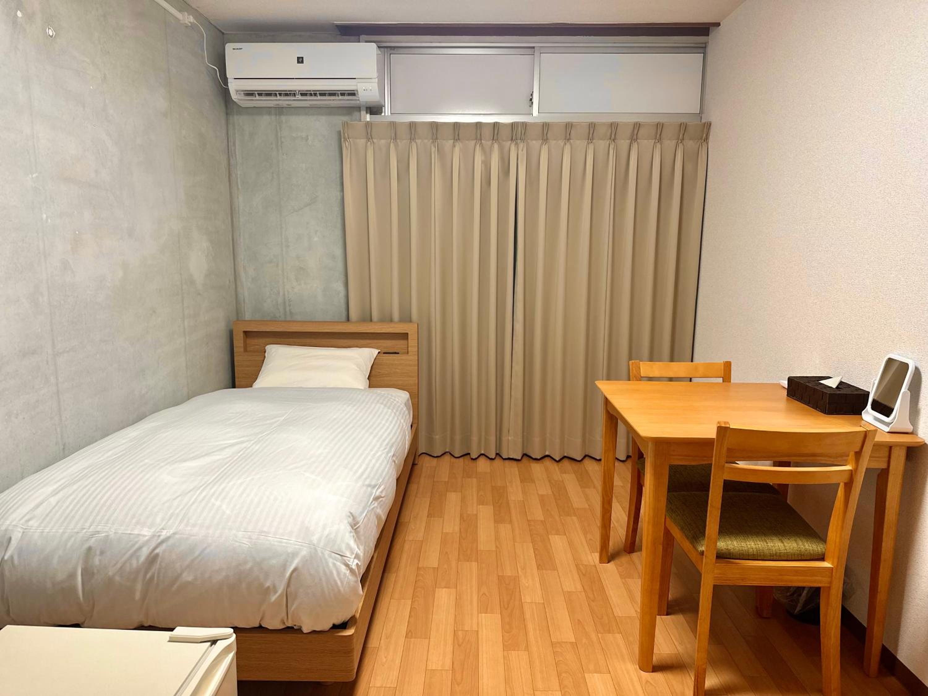 TRAVEL&BOOK HOTEL HULATONCABIN TAKAMATSU