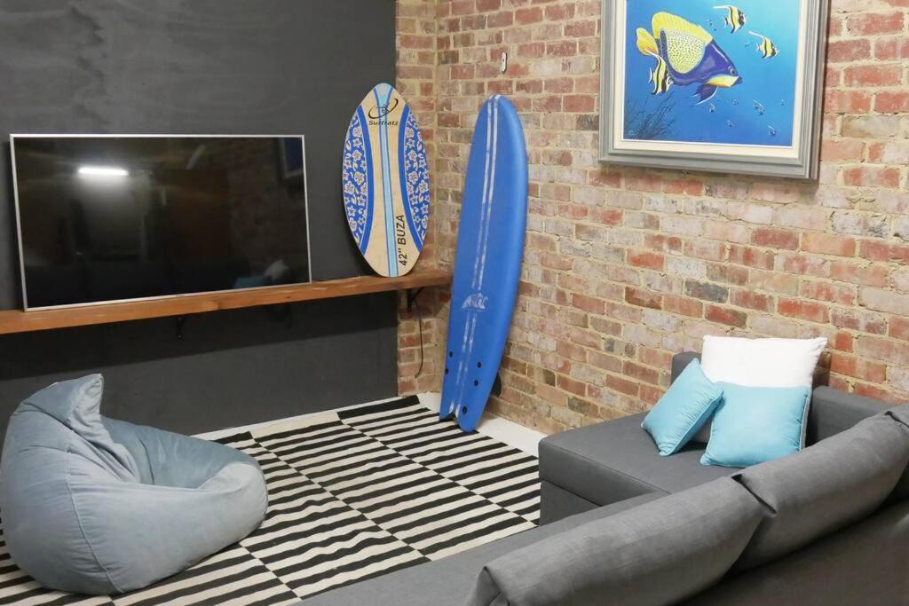 Funky Port Melb Warehouse meets NY Loft Oz Style