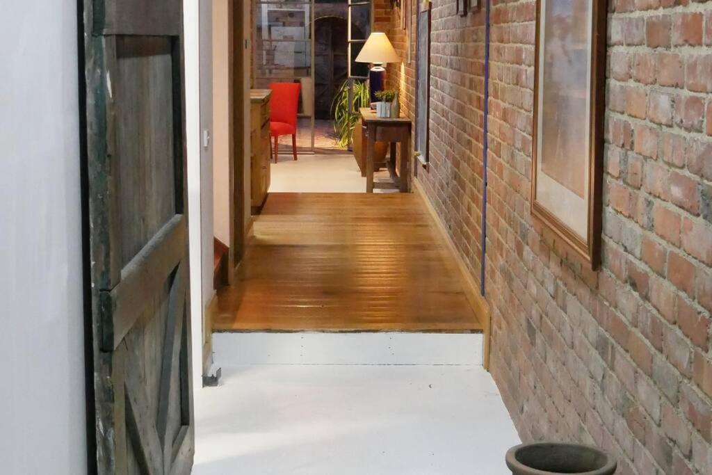 Funky Port Melb Warehouse meets NY Loft Oz Style
