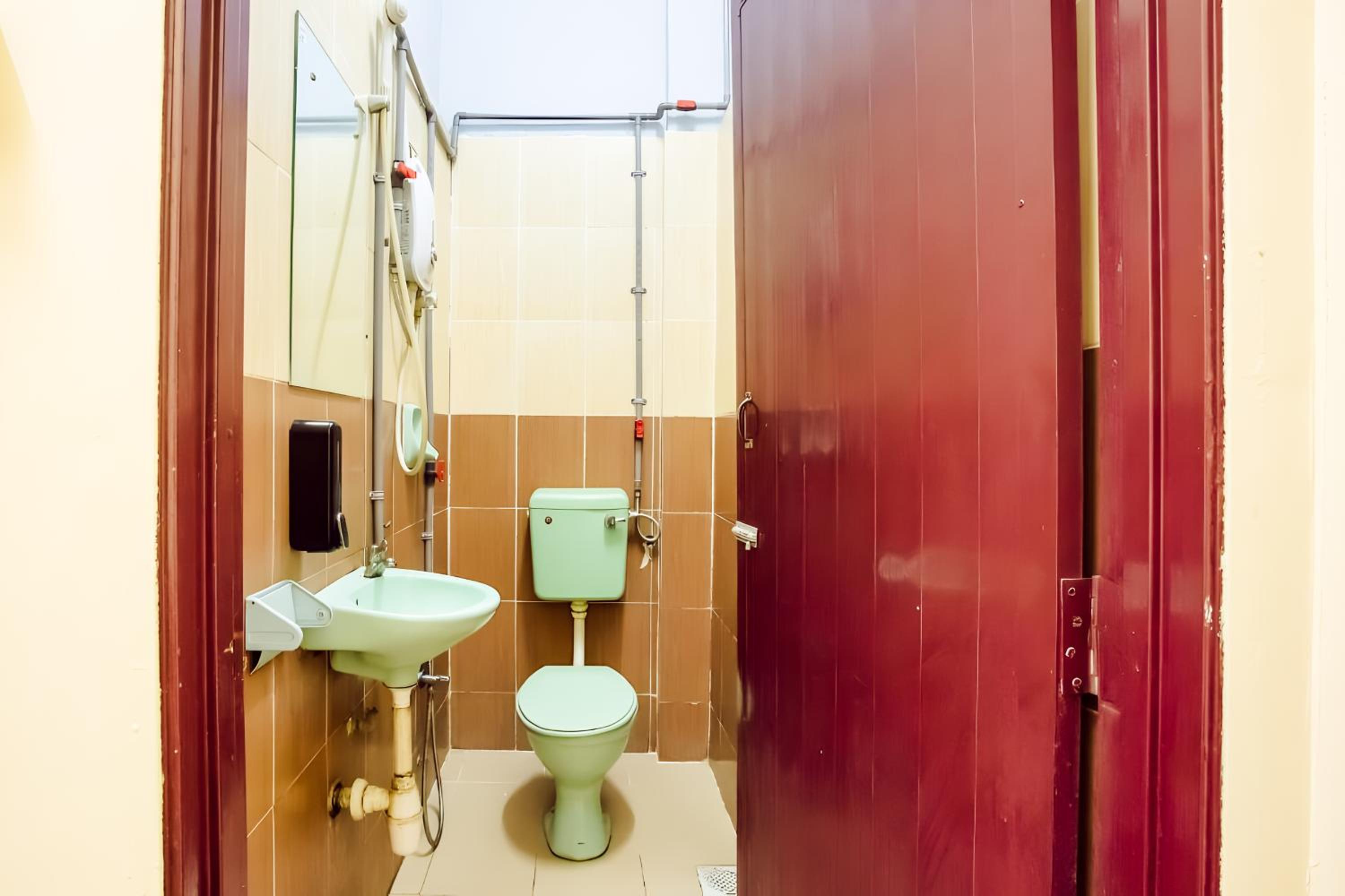 New Casavilla Travellers Lodge Pudu