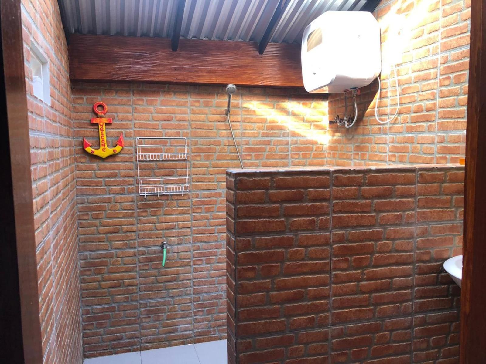 rumah kayu sulawesi antique view 3