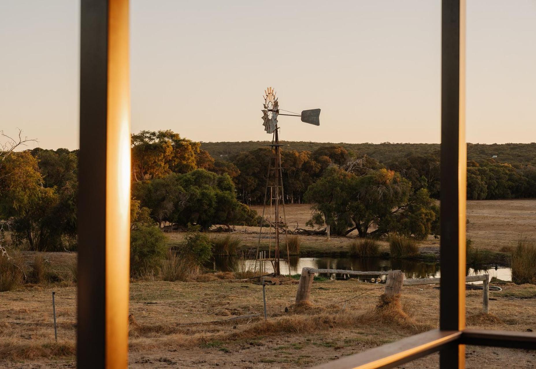 Daniel the Tiny Cabin in Yallingup