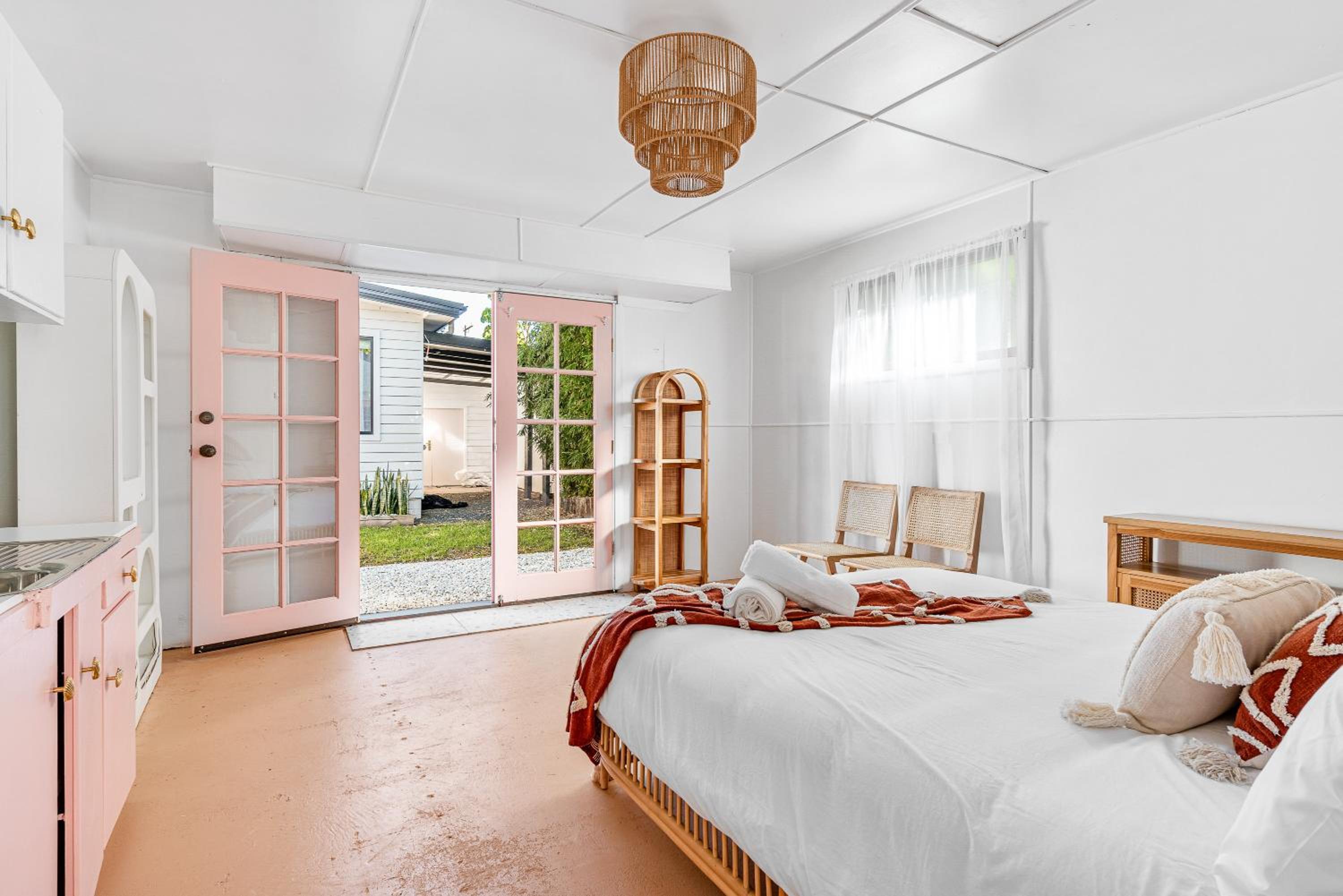 Pacific Paradise - 4 Bedroom House Central Coast