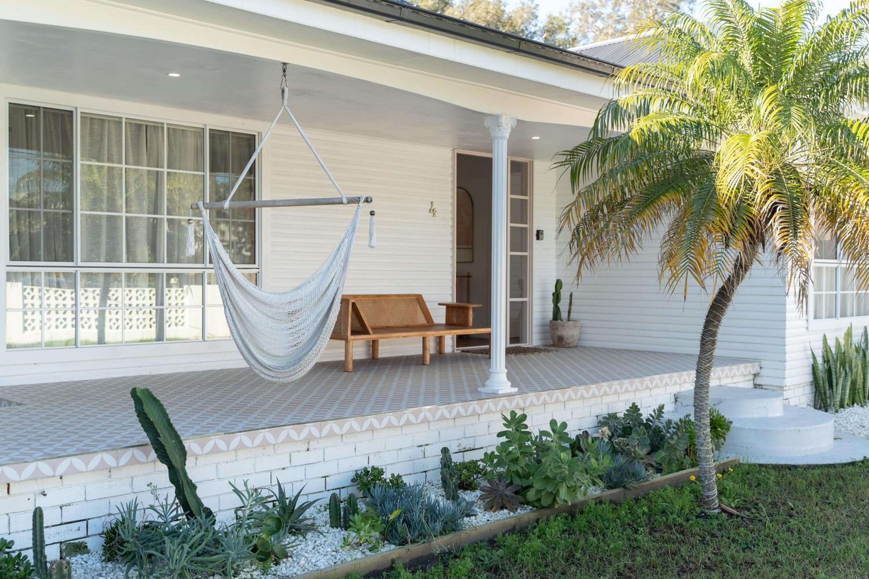 Pacific Paradise - 4 Bedroom House Central Coast