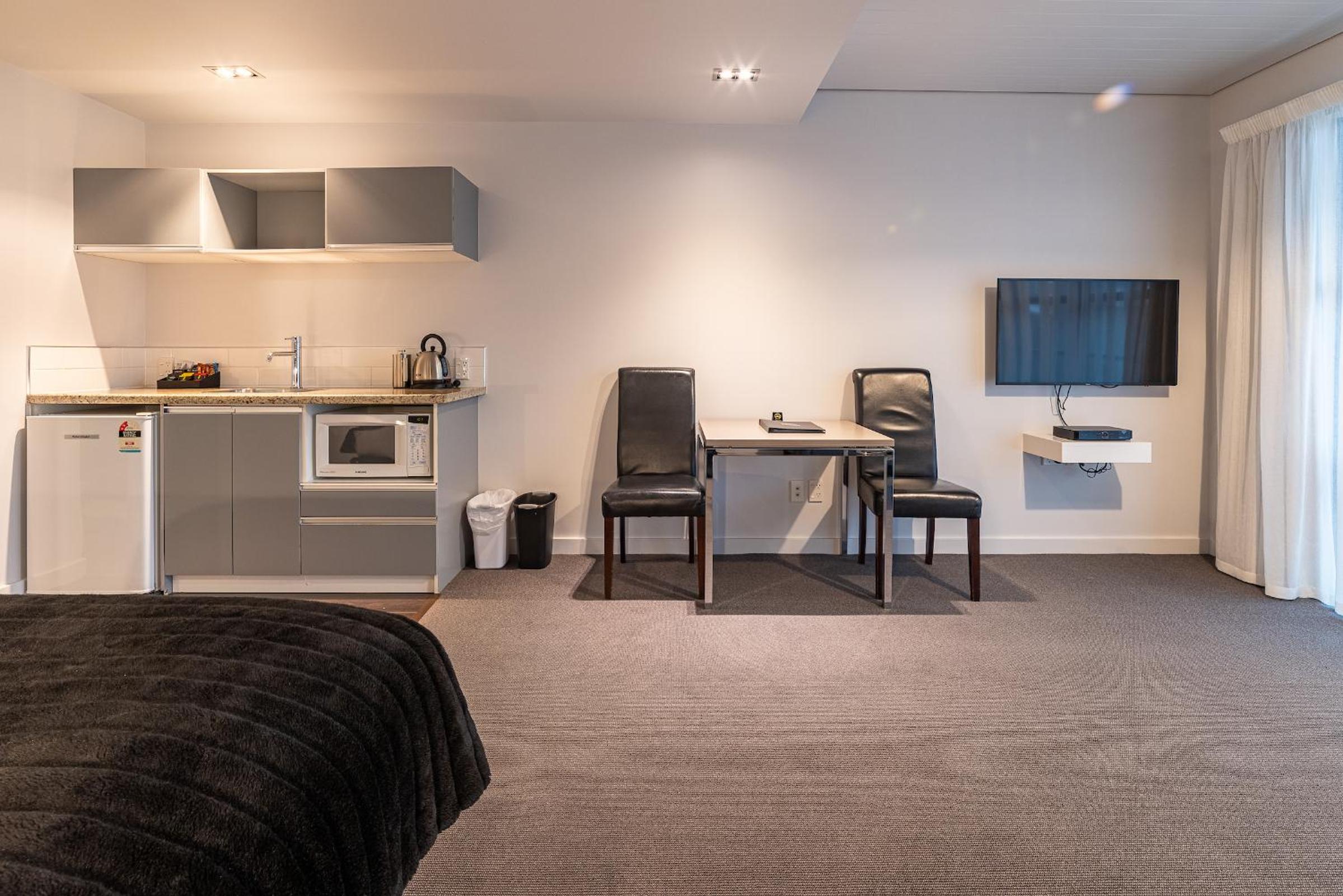 315 Euro Motel and Serviced Apartments