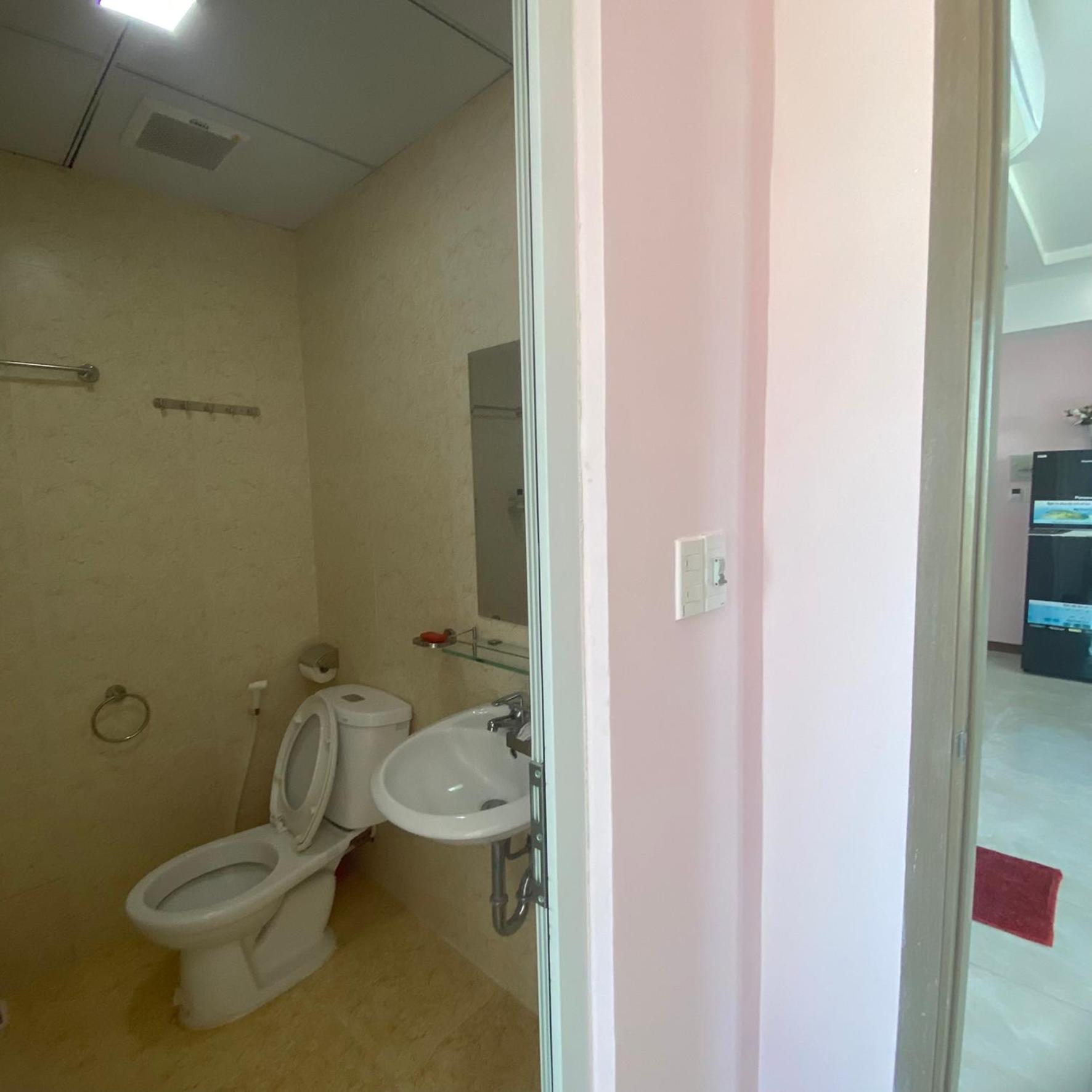 DAC HOMESTAY - Family Apartment Nha Trang view 2