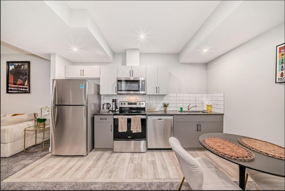 Cozy Basement Suite