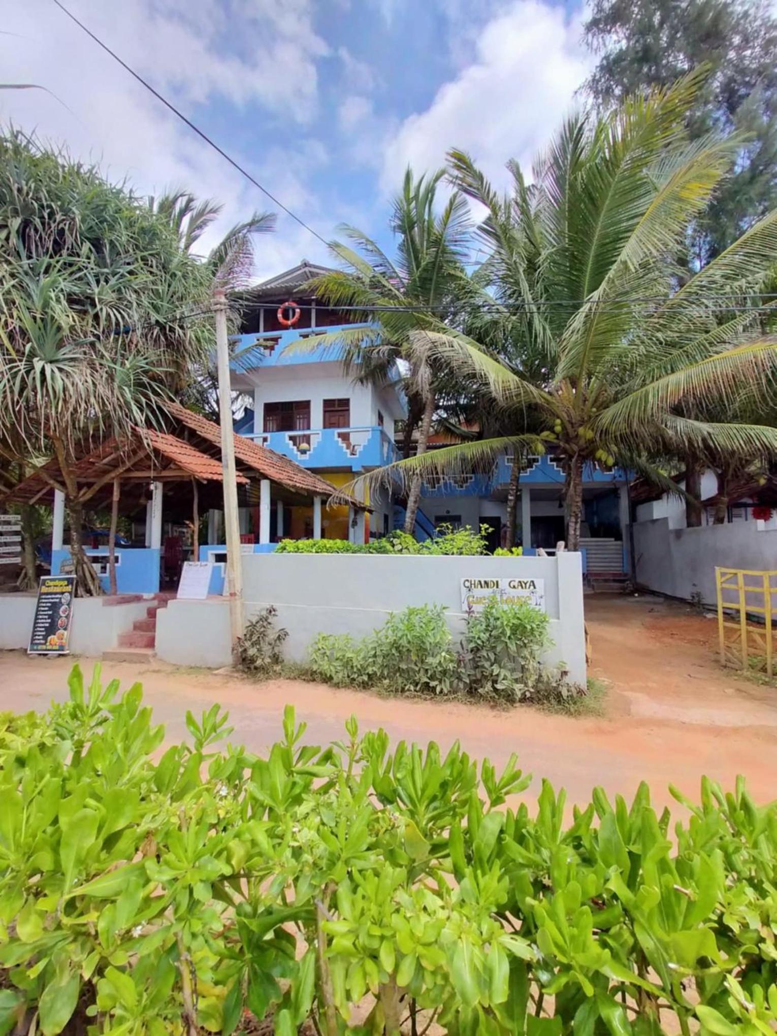 Chandi Gaya Beach Guesthouse view 5