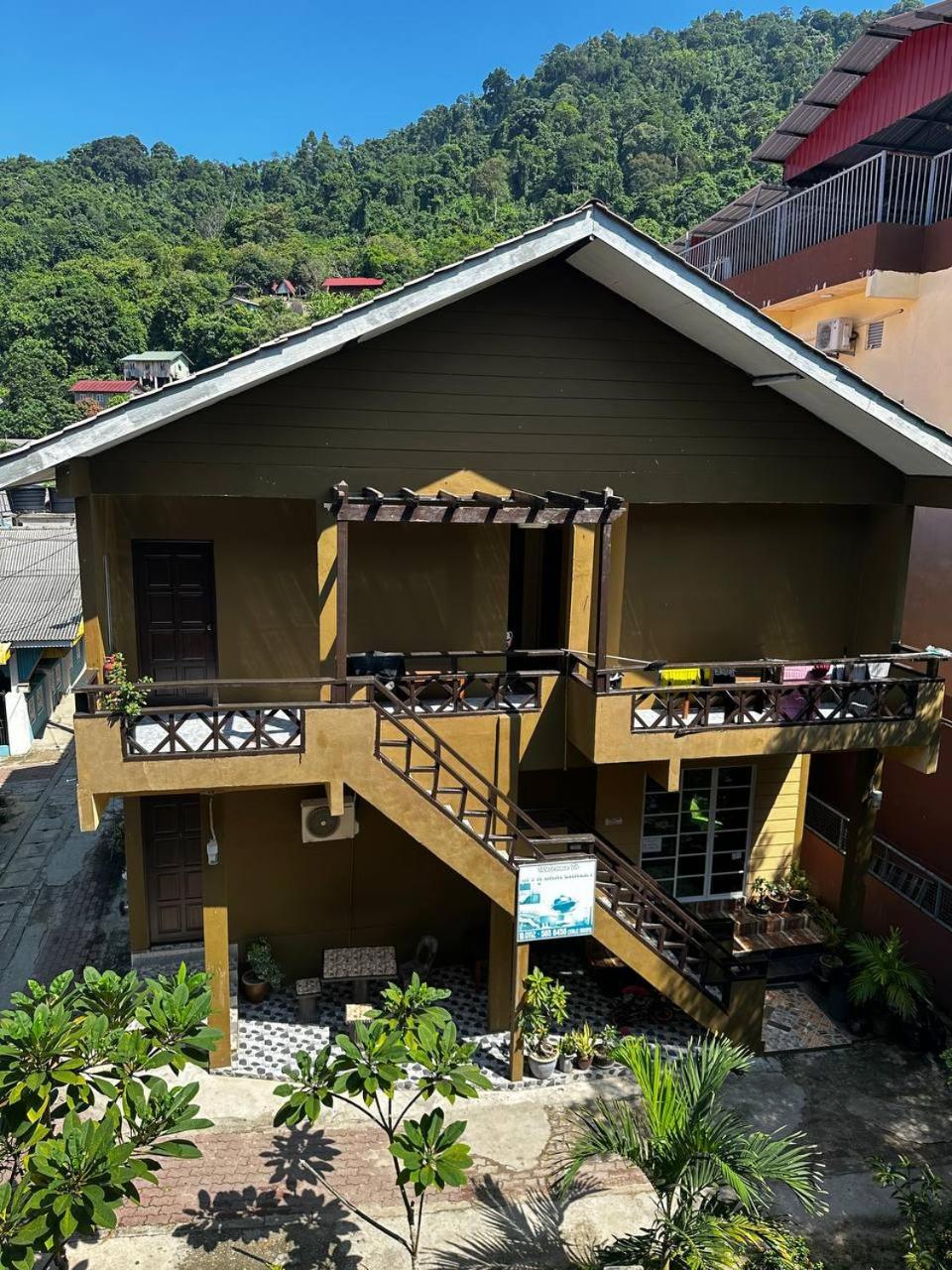 Perhentian Village Inn photo 8