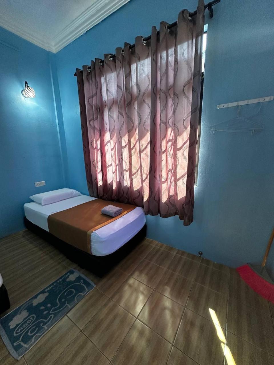 Perhentian Village Inn photo 4