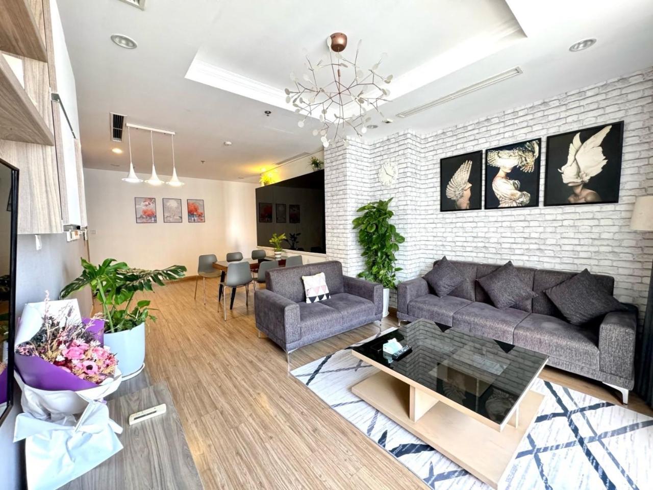 Homestay Times city
