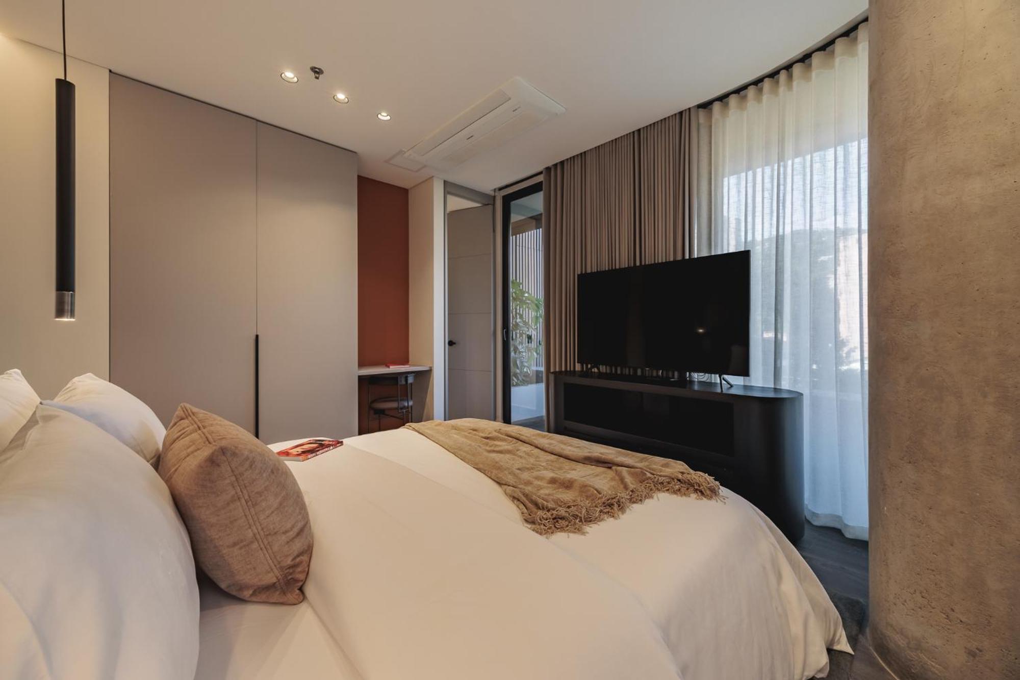 Nock - Reserved Residences