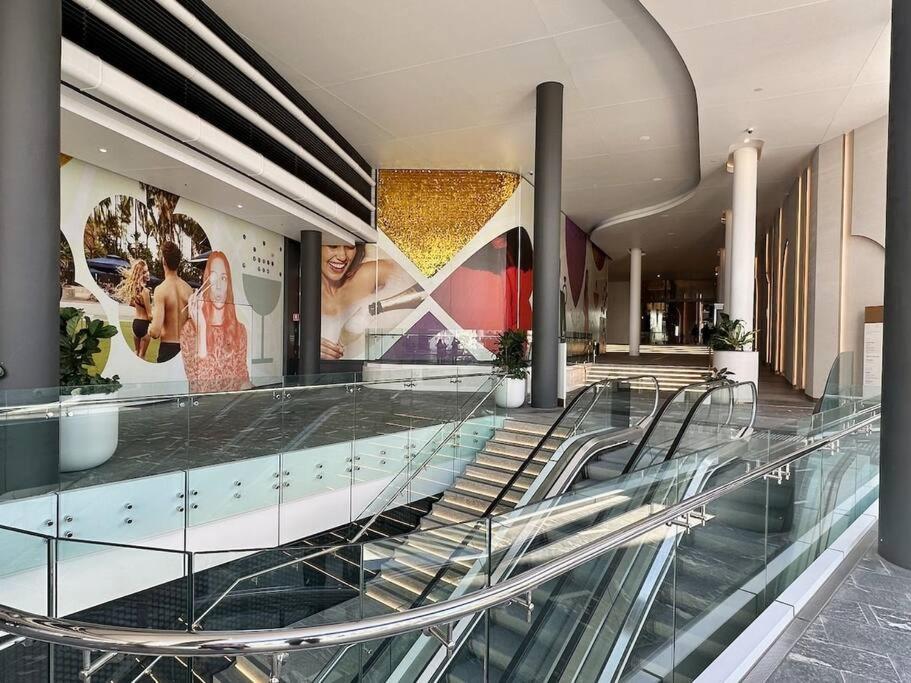 Luxury Star Residence 32nd Floor