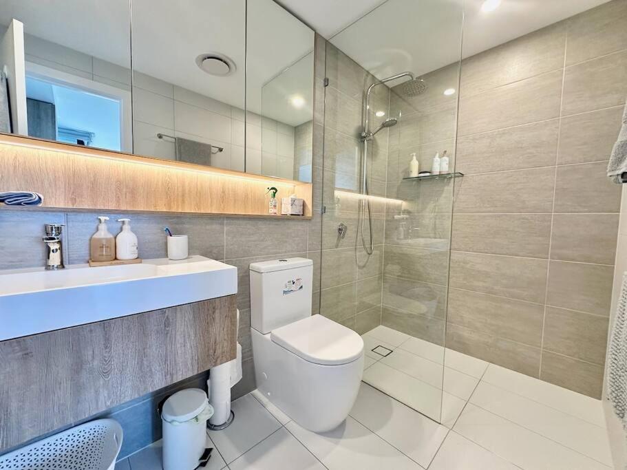Luxury Star Residence 32nd Floor