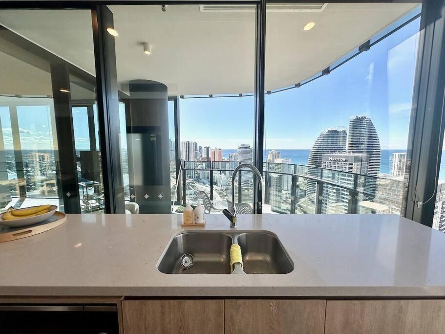 Luxury Star Residence 32nd Floor