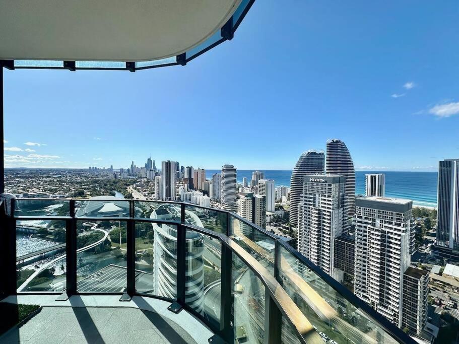 Luxury Star Residence 32nd Floor