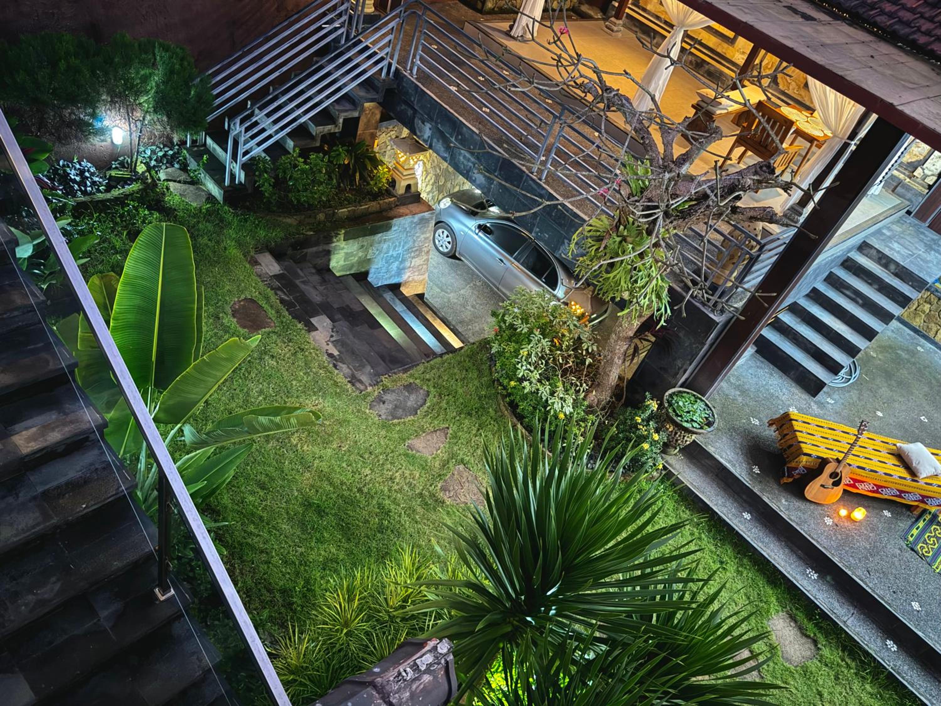 Maya Villa