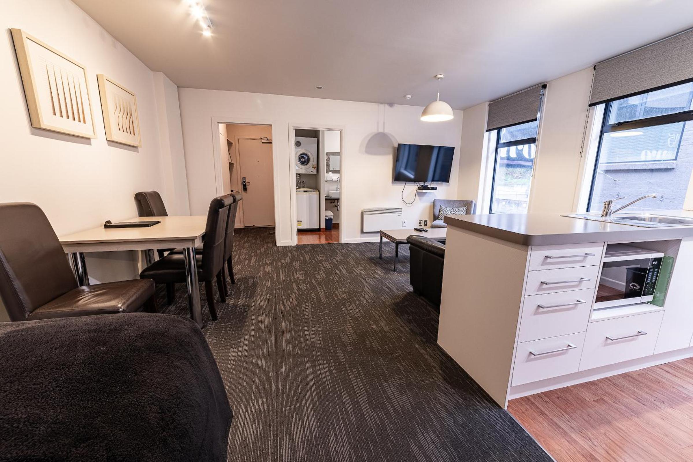 315 Euro Motel and Serviced Apartments