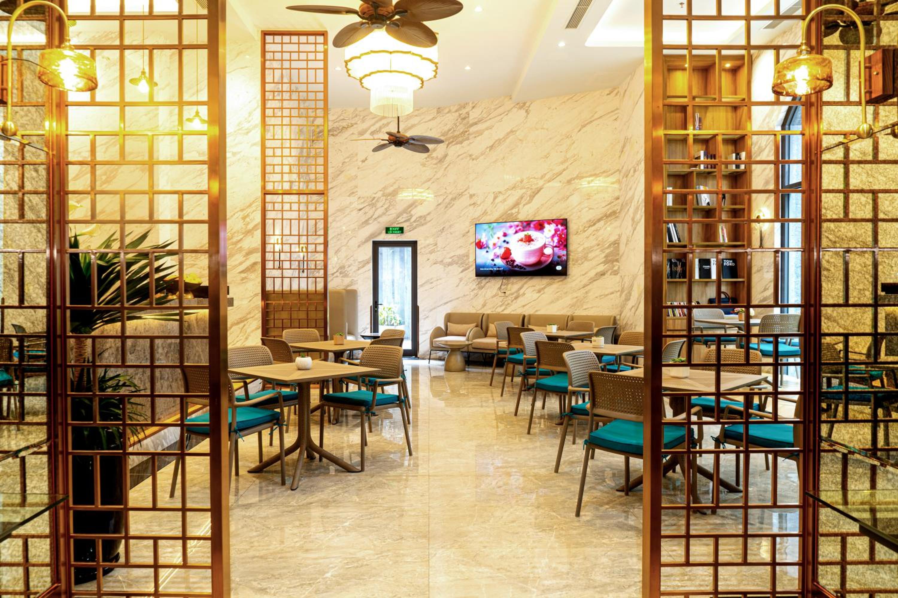 The Gloria Serviced Apartment by Silk Path, photo 22