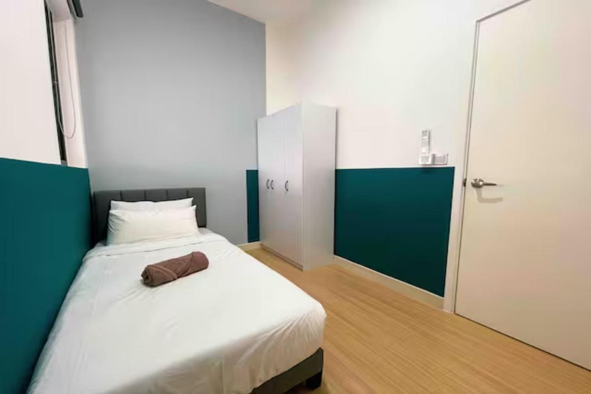 Continew Residence Cozy Suite by GUESTONIC