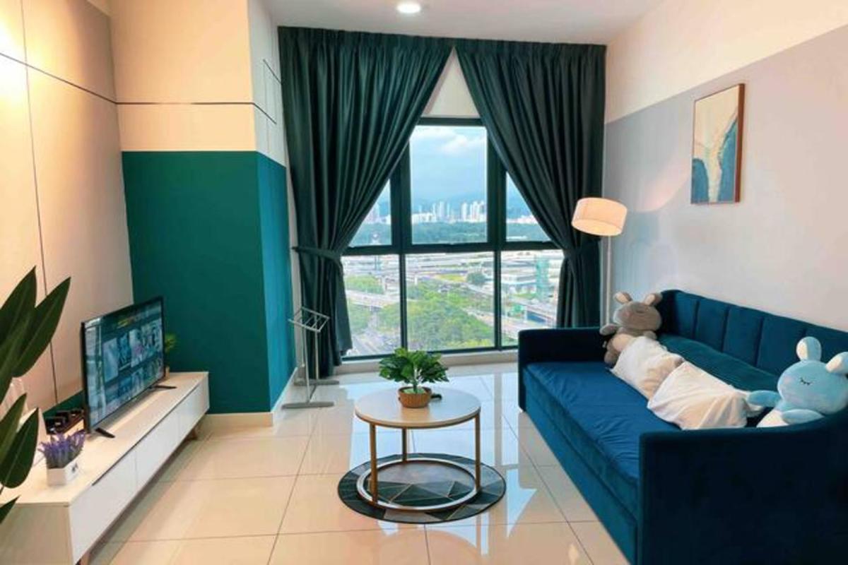 Continew Residence Cozy Suite by GUESTONIC