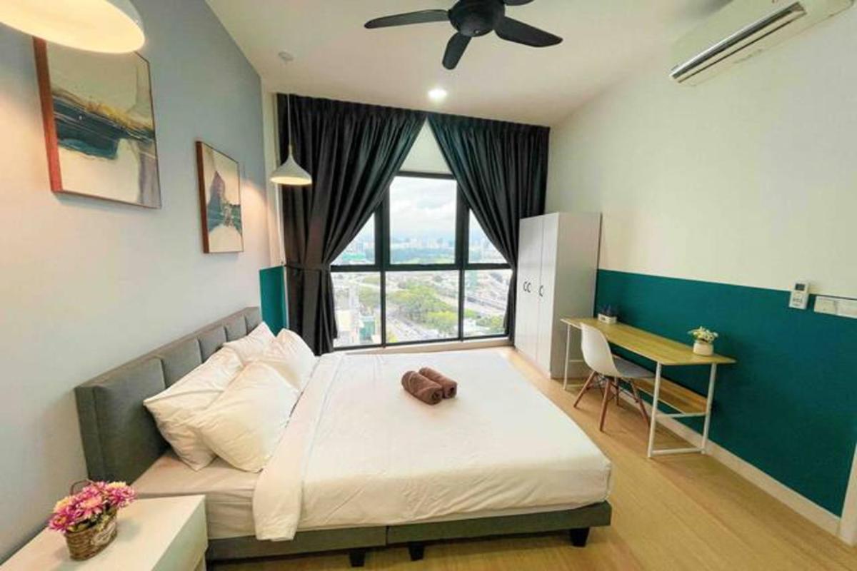 Continew Residence Cozy Suite by GUESTONIC