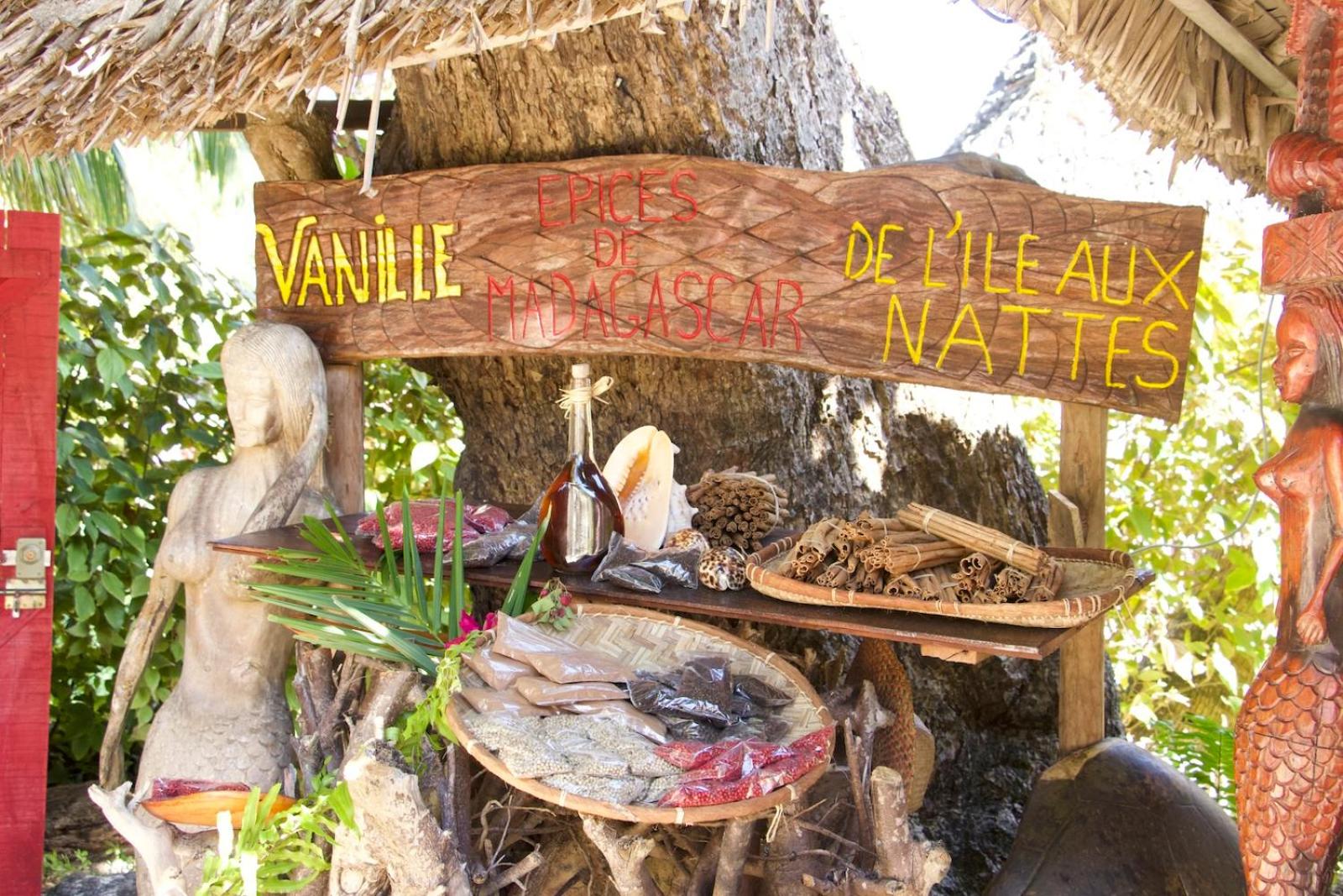 Les Lodges de La Buvette ÉCO LODGE RESTAURANT