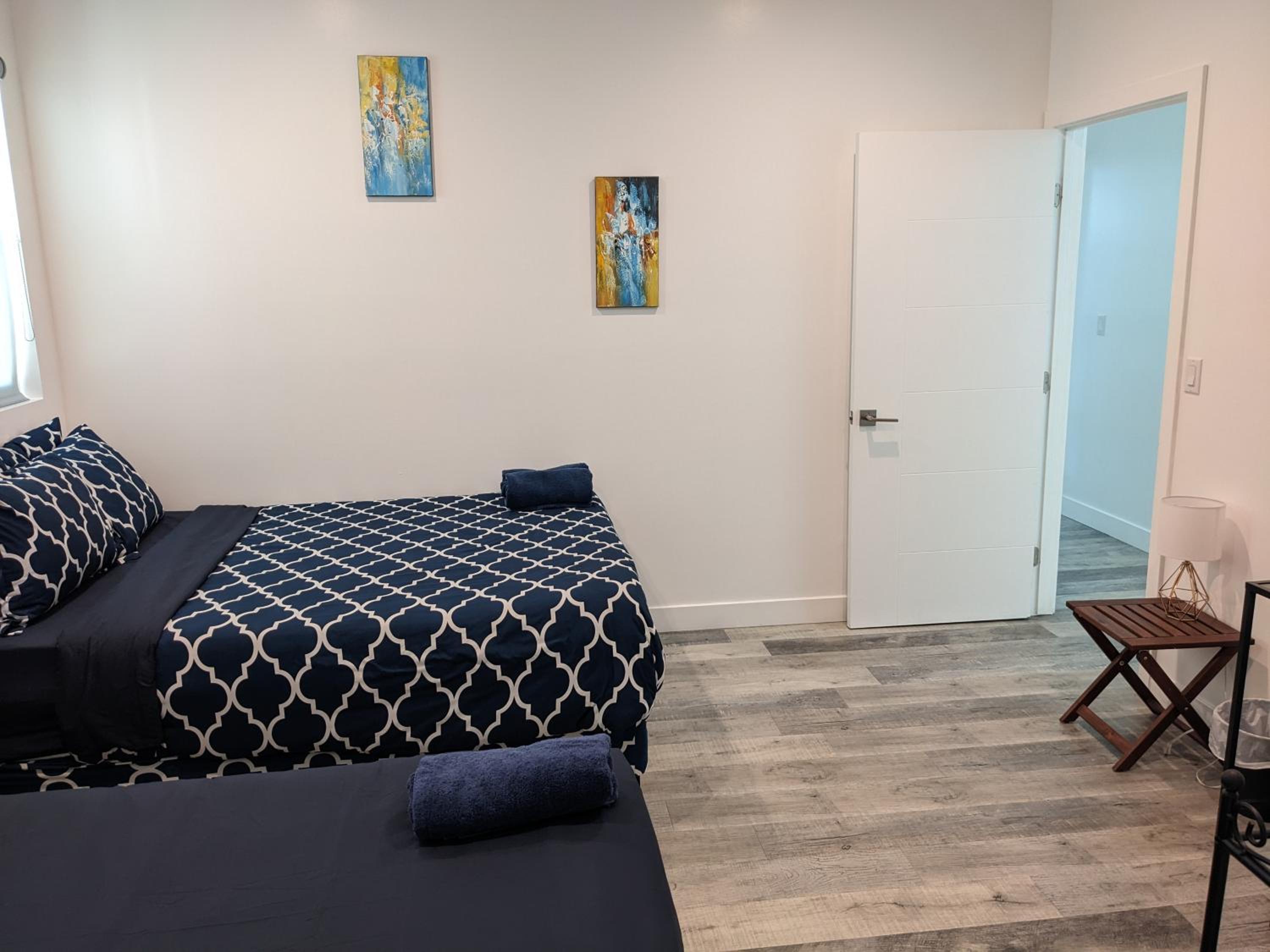 Cheerful 4BR home with parking in East Hollywood