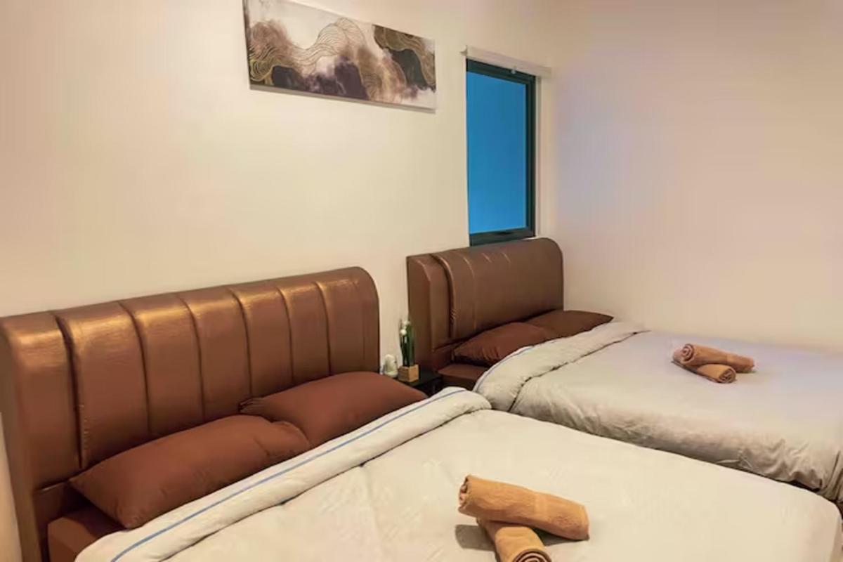 Continew Residence Cozy Suite by GUESTONIC