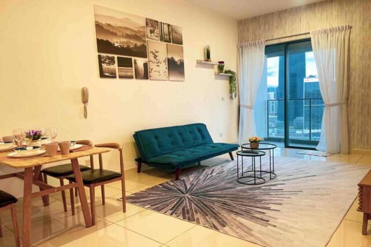 Continew Residence Cozy Suite by GUESTONIC