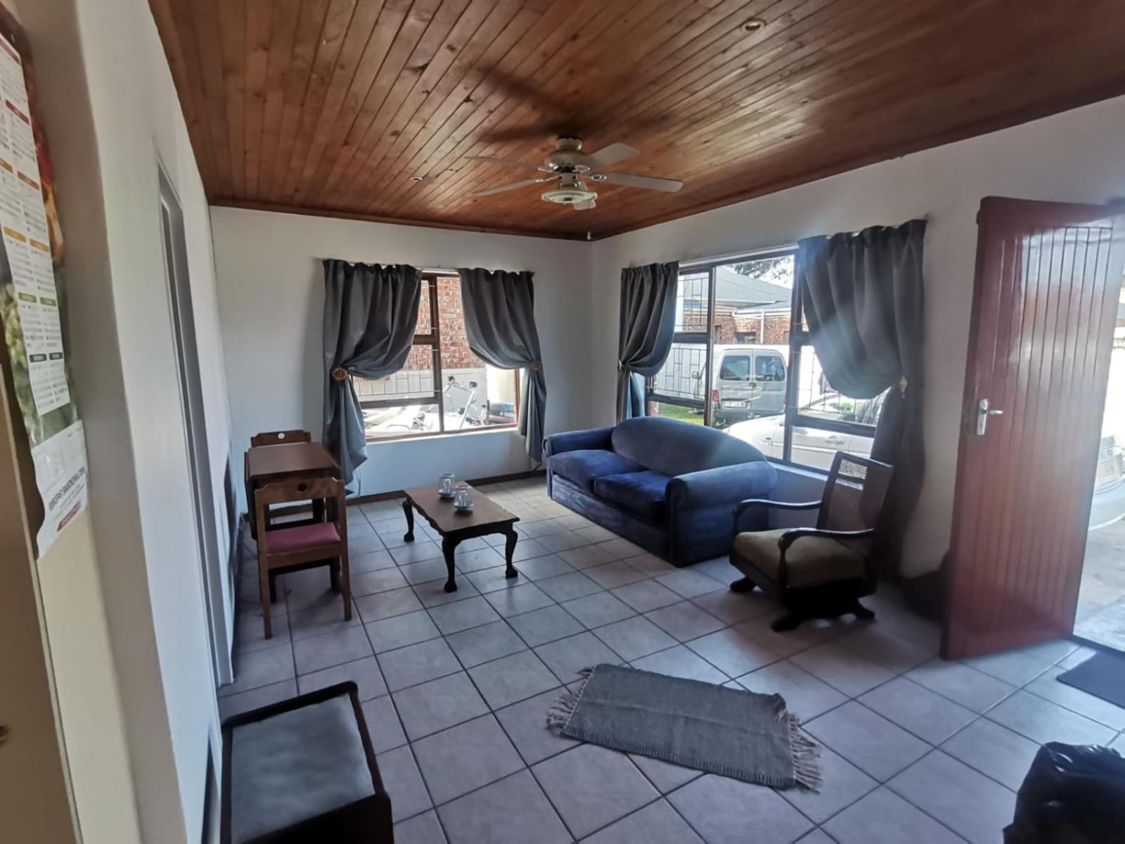Albatross Accomodation view 2