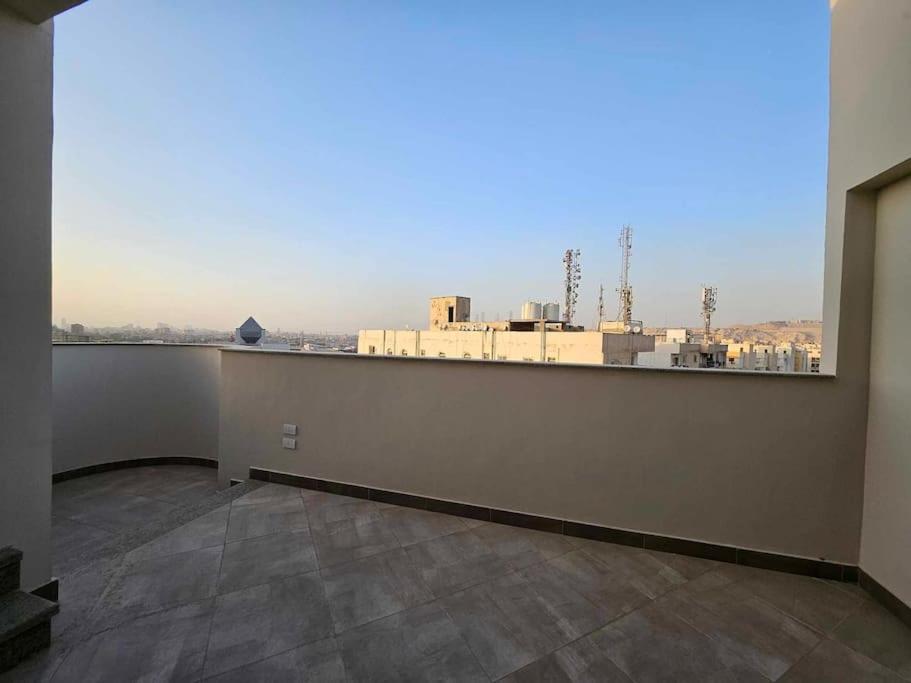Cairo downtown Apartment Civilization Museum view
