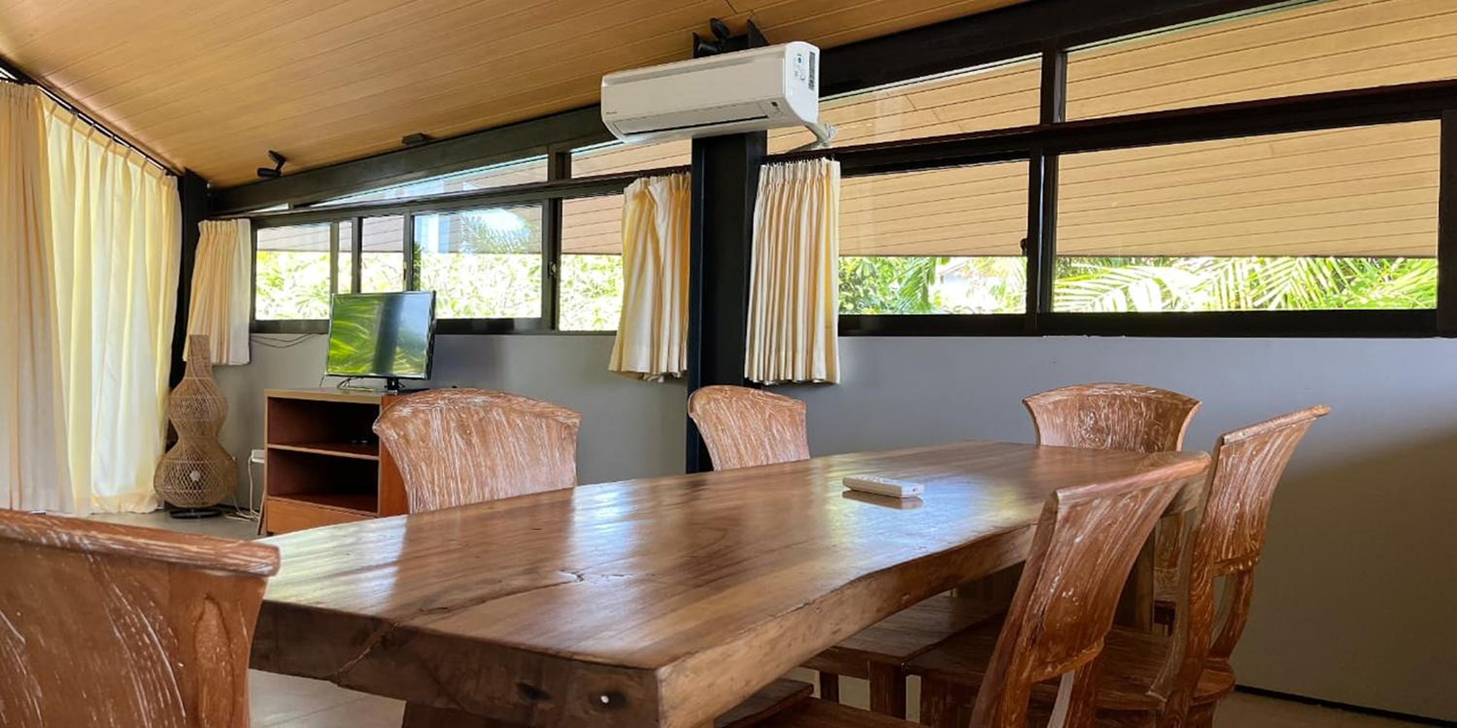 Dancing Hana Villa Nusa Dua - 1 Bedroom Villa with Sharing Pool Minimum Stay 2 Nights