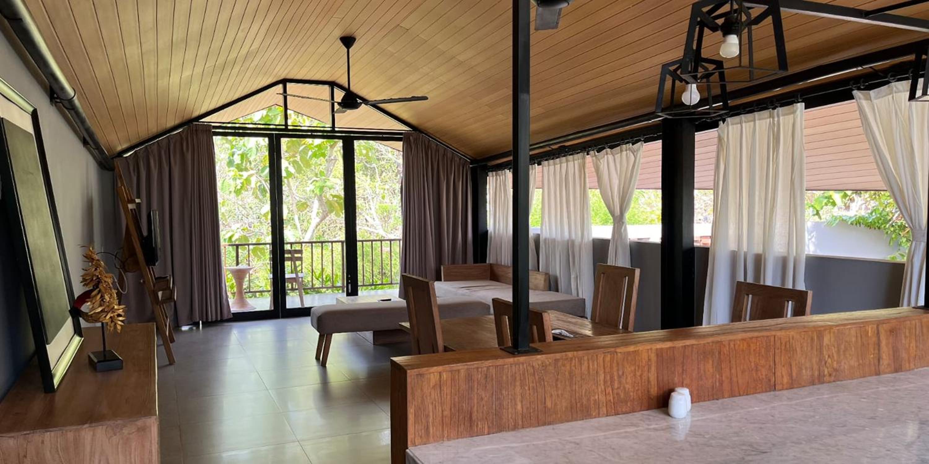 Dancing Hana Villa Nusa Dua - 1 Bedroom Villa with Sharing Pool Minimum Stay 2 Nights