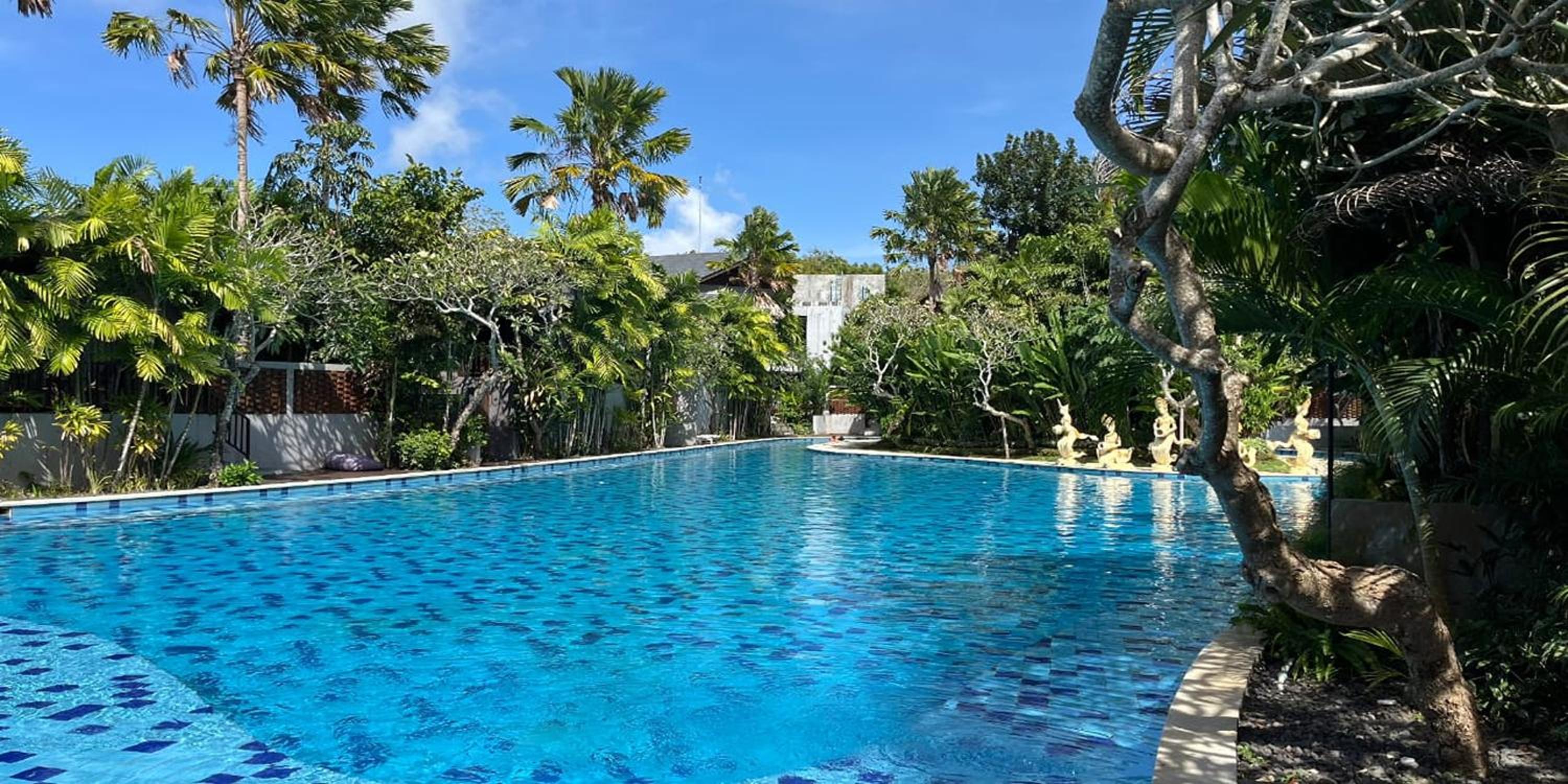 Dancing Hana Villa Nusa Dua - 1 Bedroom Villa with Sharing Pool Minimum Stay 2 Nights