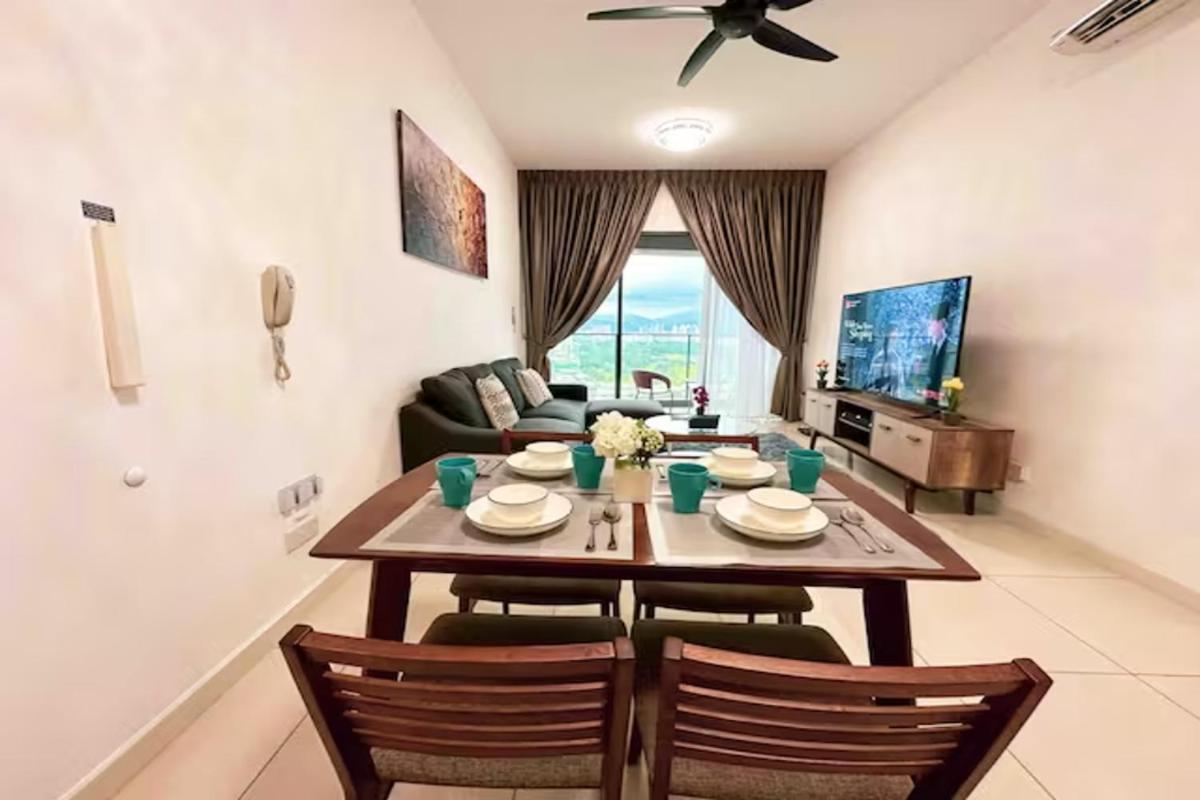 Continew Residence Cozy Suite by GUESTONIC
